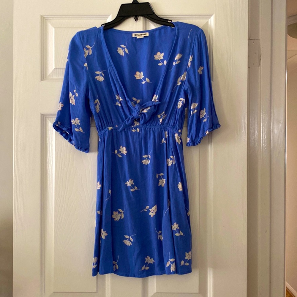 Billabong Mid Length Cornflower Blue Sundress Size Small
